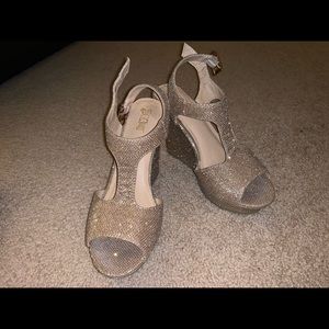 Golden Sparkly Heels for Girls